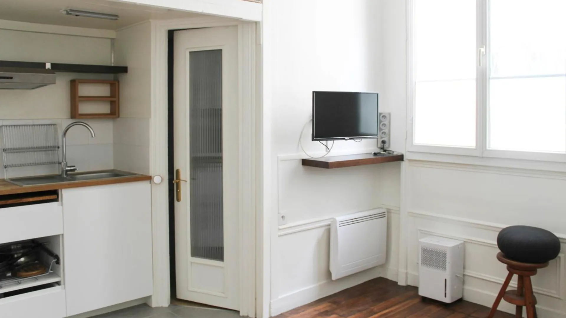 Nice Studio With Wifi Near Montparnasse Paris 0*,  France