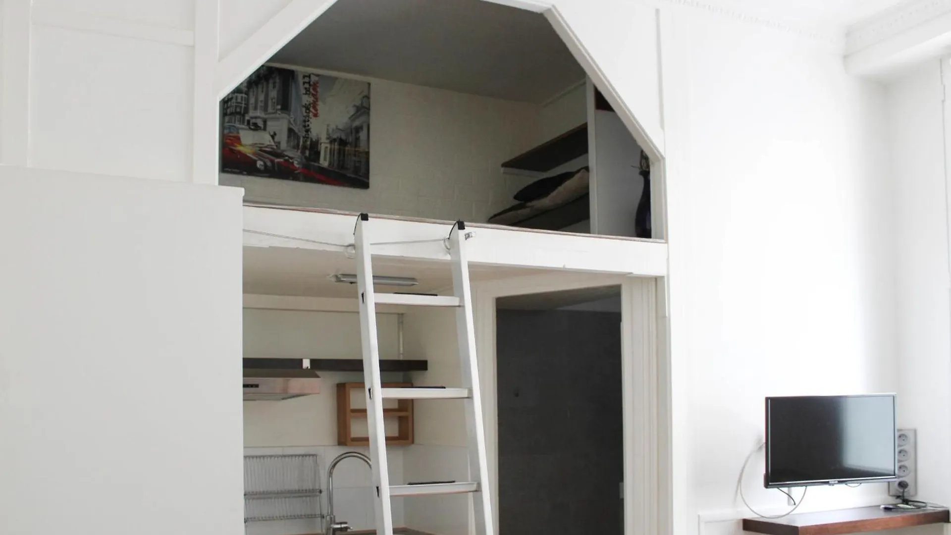 Nice Studio With Wifi Near Montparnasse Paris