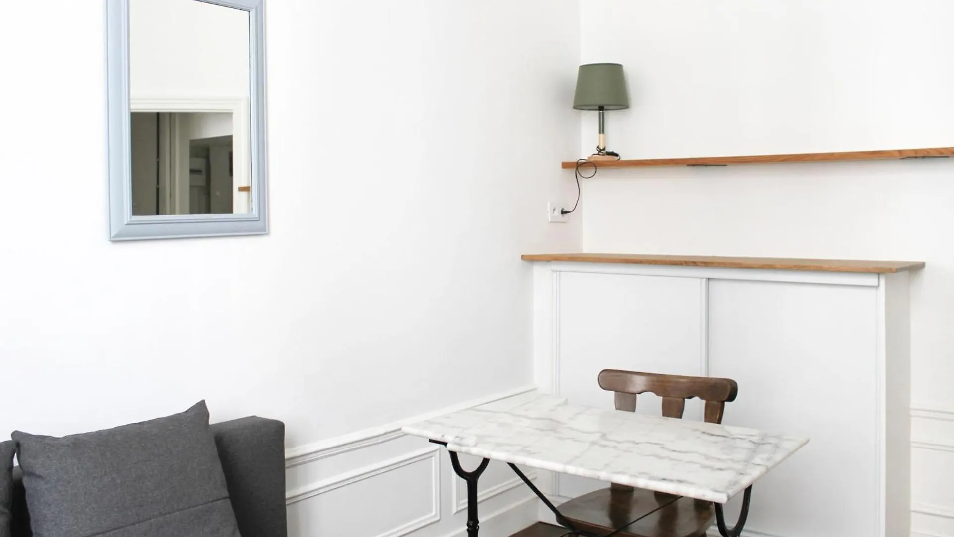 Nice Studio With Wifi Near Montparnasse Paris Apartment