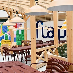 Ostello Fiap, Parigi